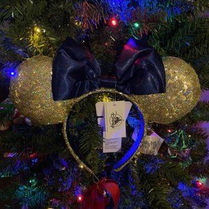 Walt Disney World Minnie Mouse Ear Headband